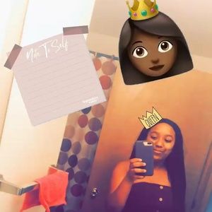 Meet your Posher, Lynn